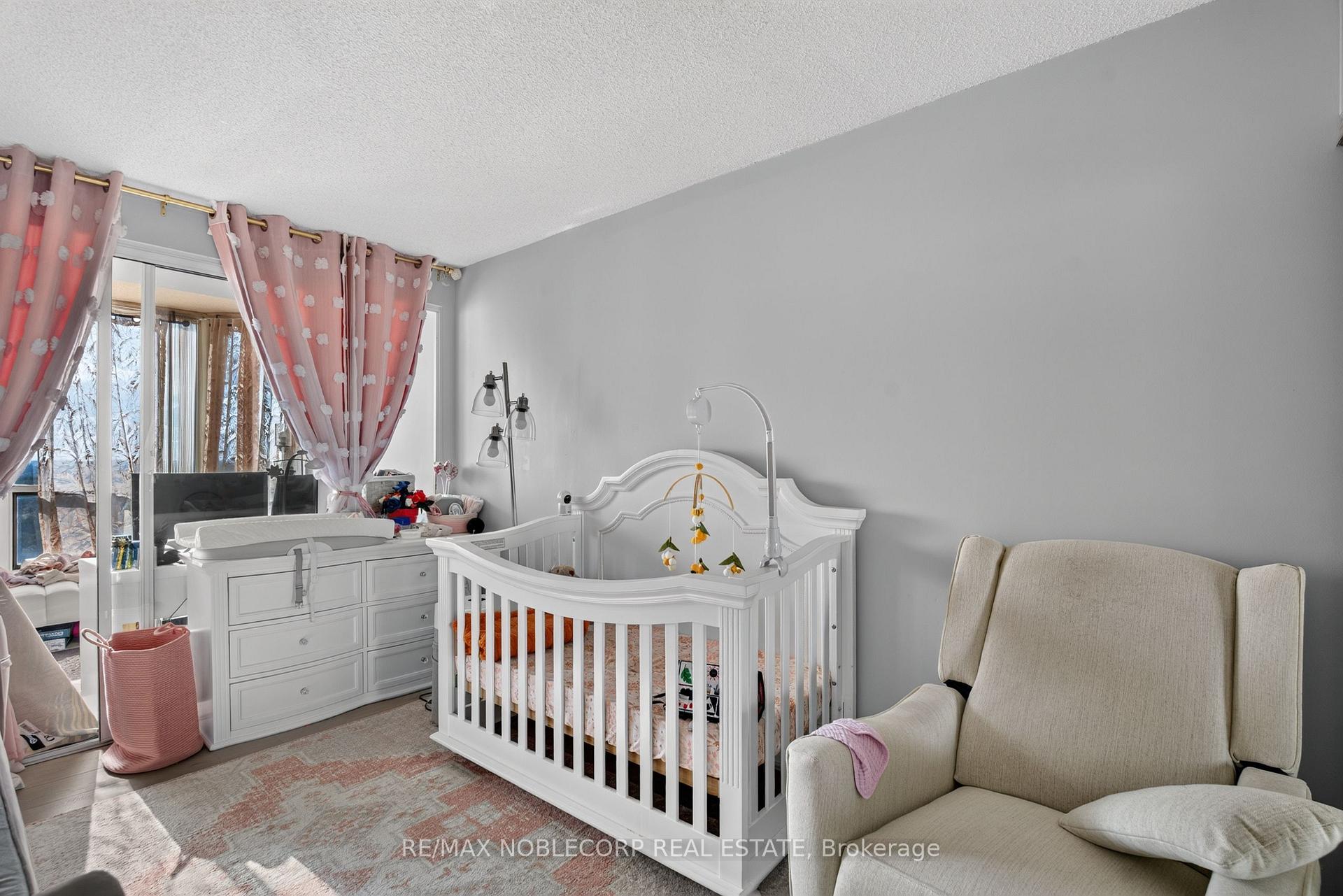 Photo 28 of Unit 1603, 22 Hanover Road, Brampton, Queen Street Corridor — HOMEH