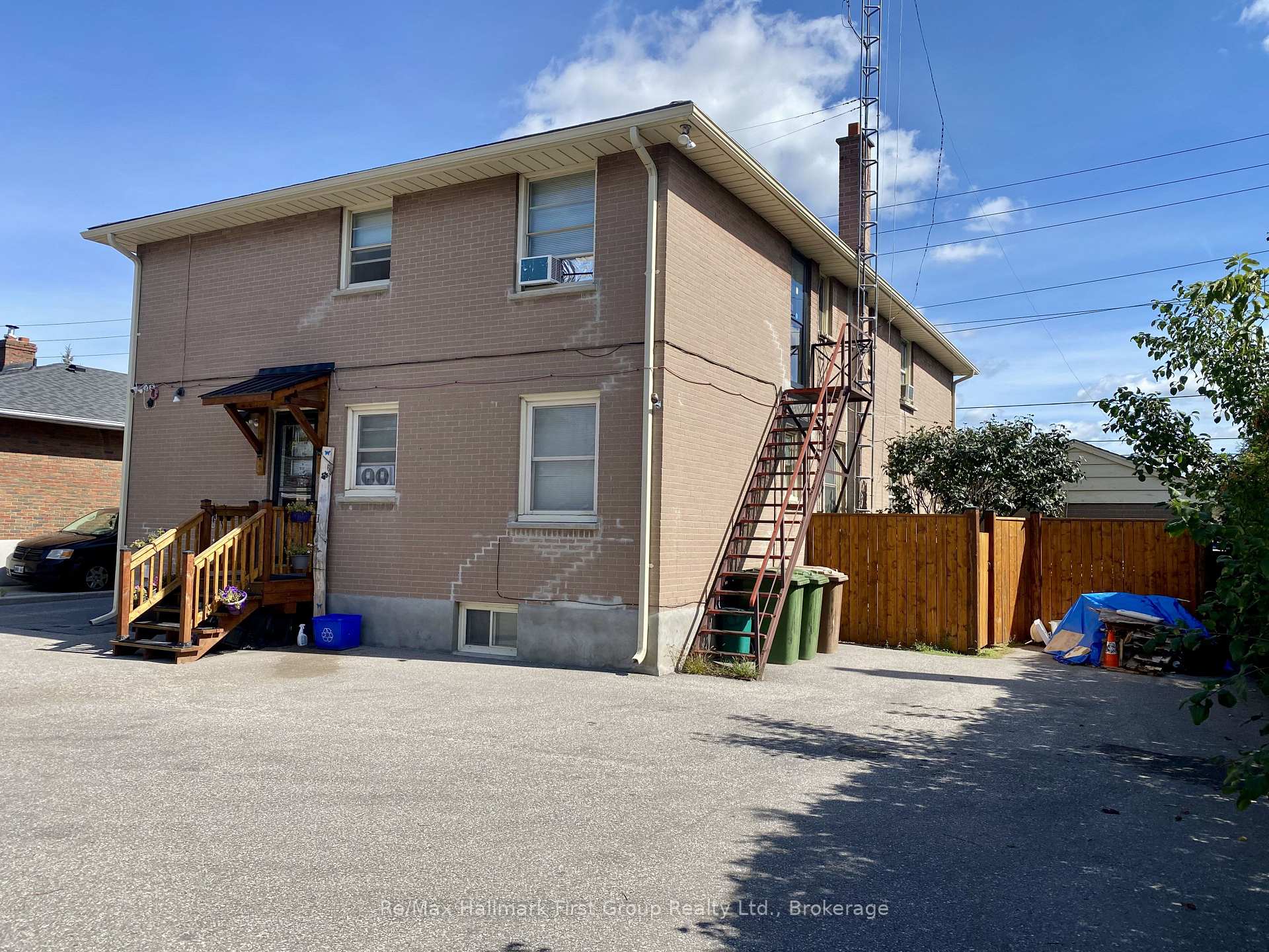 Photo 5 of 212 Stevenson Road, Oshawa, Vanier — HOMEH