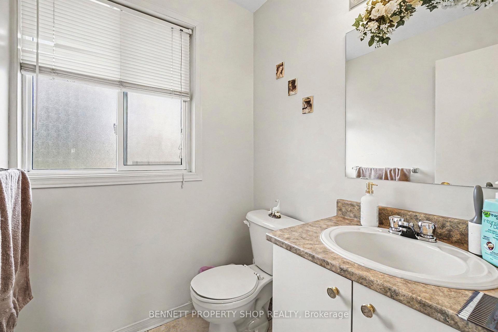 Photo 5 of Unit 33, 2669 Southvale Crescent, Ottawa, Sheffield Glen/Industrial Park — HOMEH