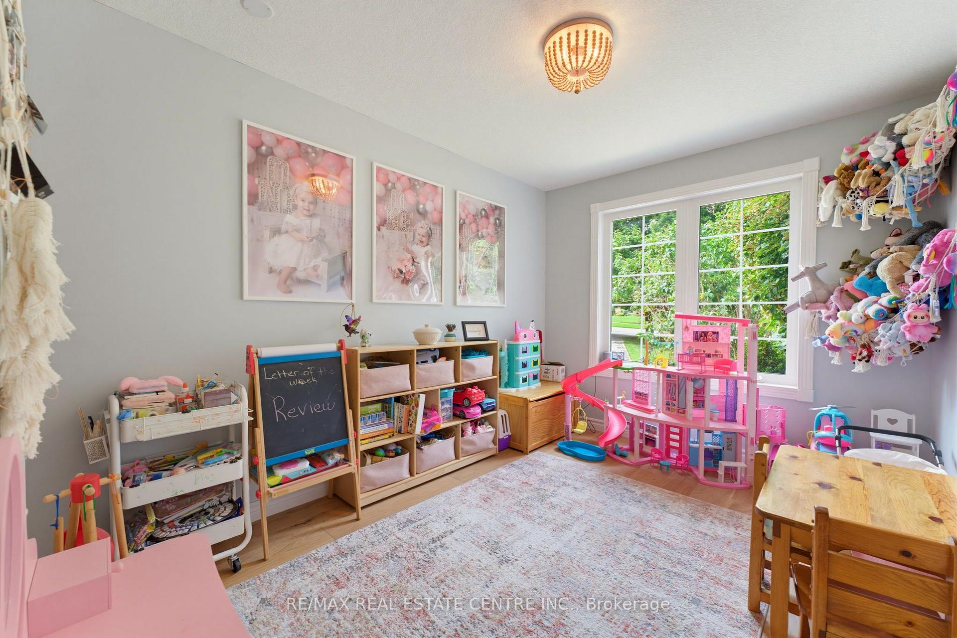 Photo 21 of 164 Argyle Street, Zorra, Embro — HOMEH