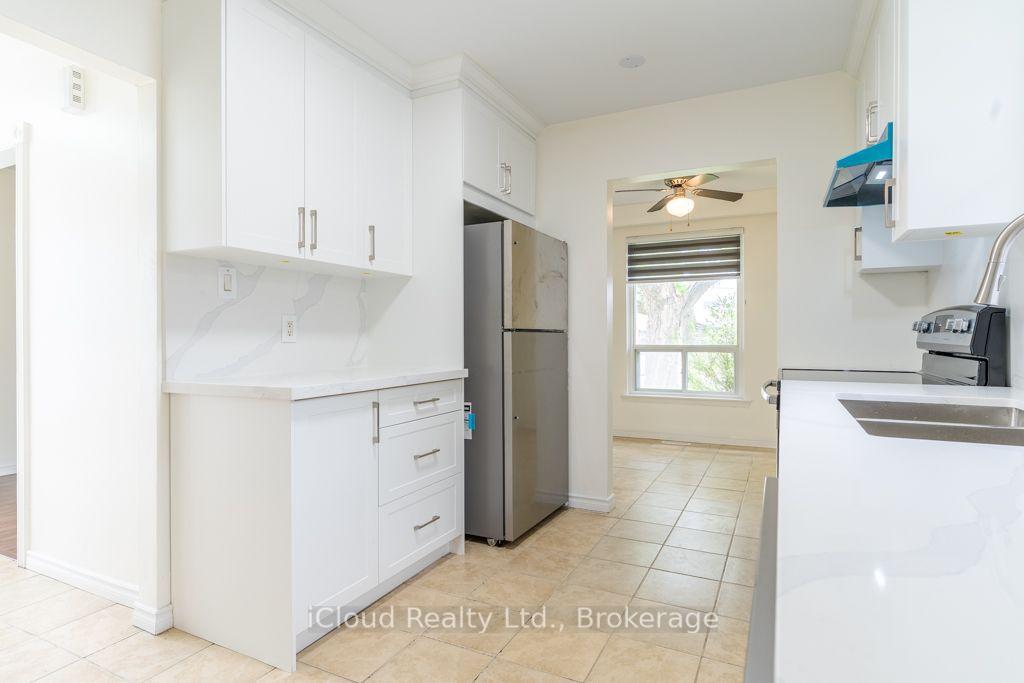 Photo 11 of 229 Cook Street, Barrie, Grove East — HOMEH
