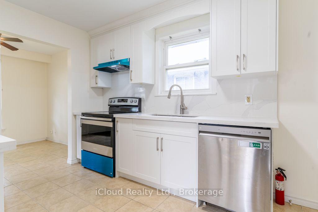 Photo 12 of 229 Cook Street, Barrie, Grove East — HOMEH