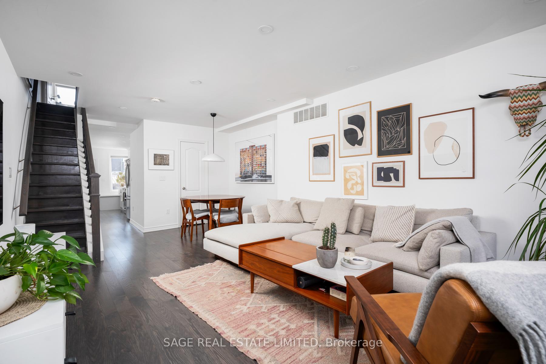 Photo 3 of 28 Macklem Avenue, Toronto, Little Portugal — HOMEH