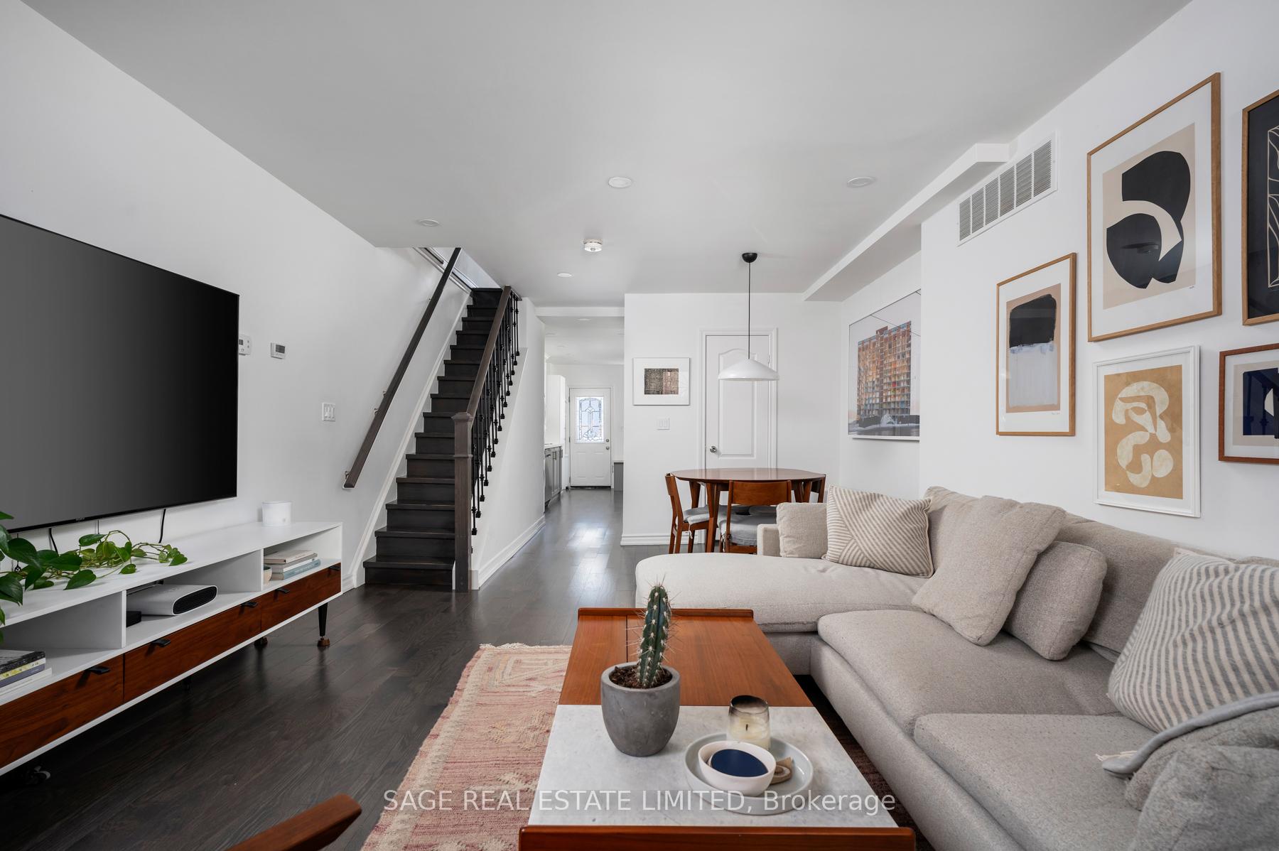 Photo 4 of 28 Macklem Avenue, Toronto, Little Portugal — HOMEH