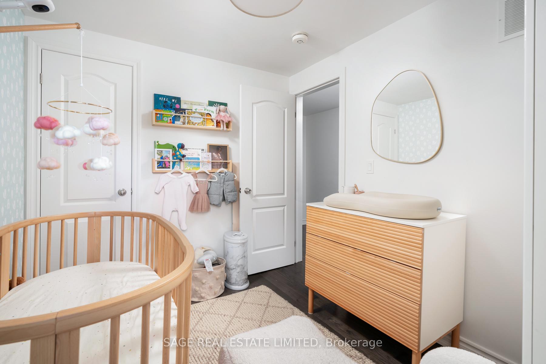 Photo 21 of 28 Macklem Avenue, Toronto, Little Portugal — HOMEH