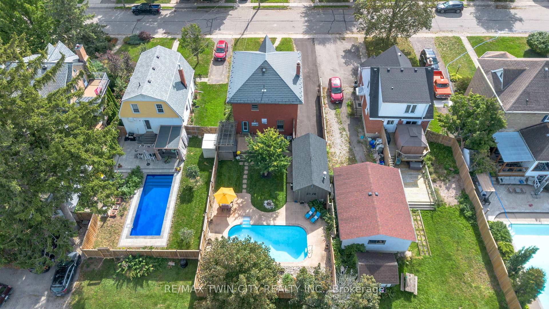 Photo 43 of 17 Alexander Avenue, Brant, Paris — HOMEH