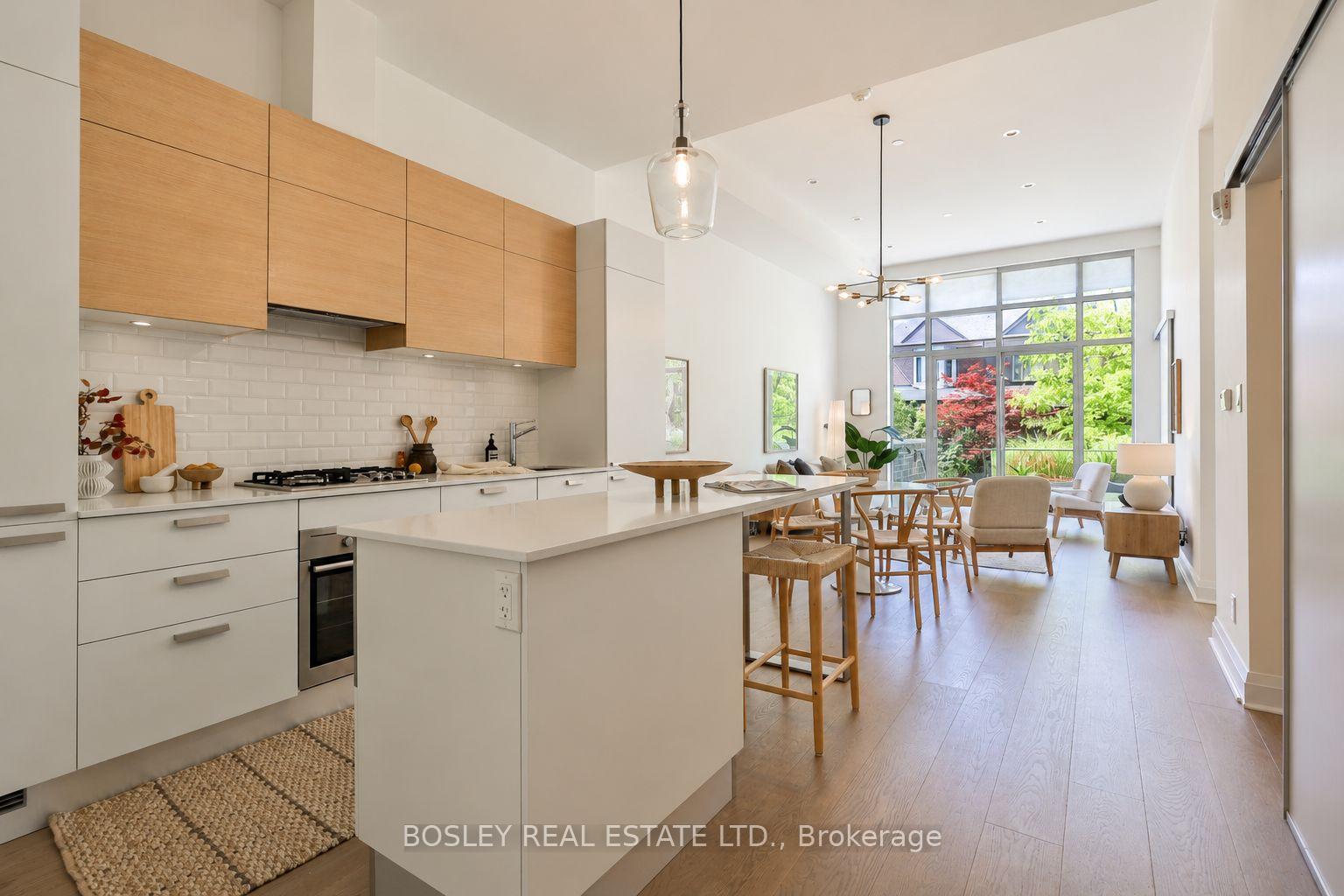 Photo 3 of Unit 102, 245 Perth Avenue, Toronto, Dovercourt-Wallace Emerson-Junction — HOMEH