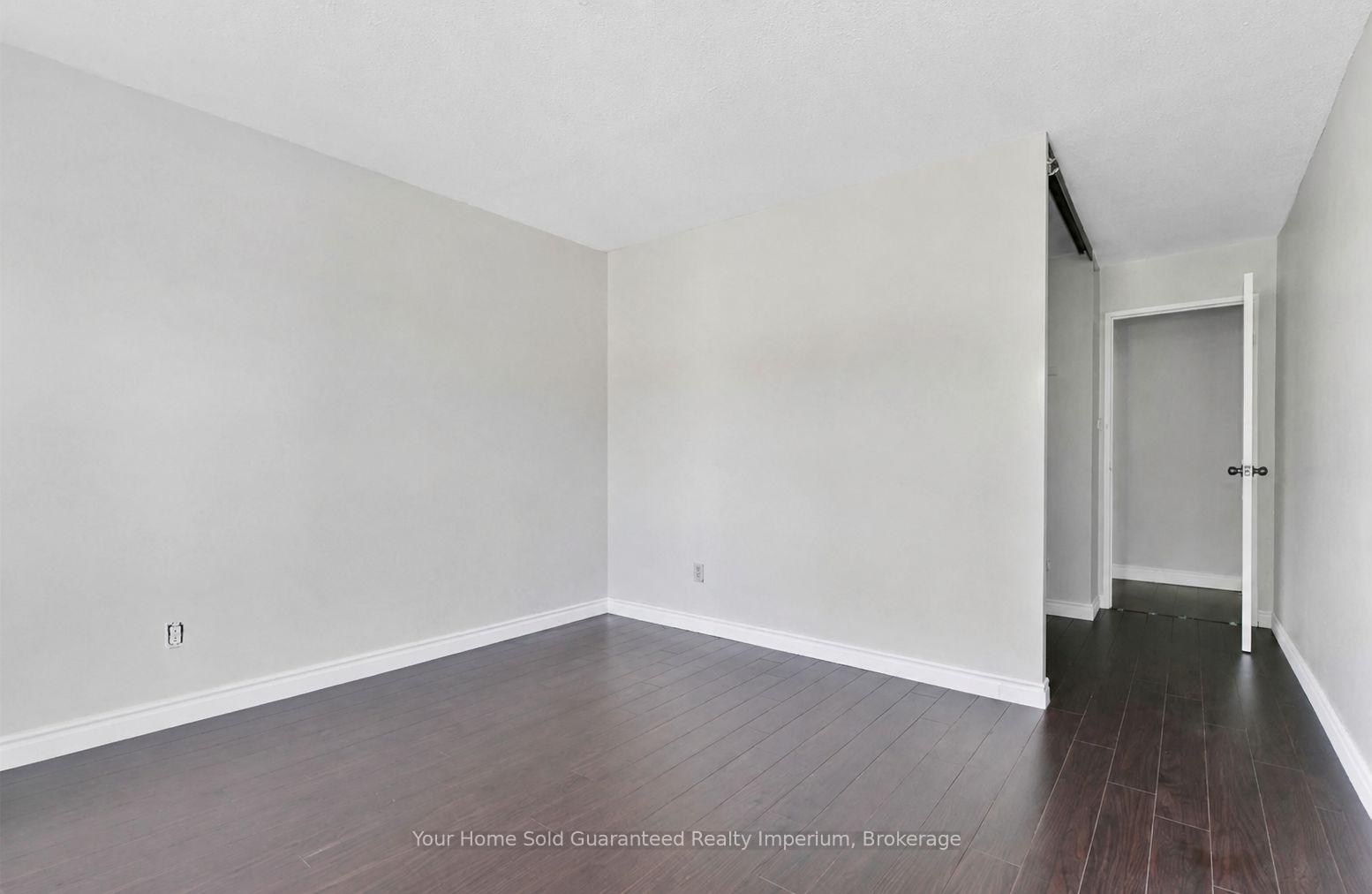 Photo 16 of Unit 272, 3060 Constition Boulevard, Mississauga, Applewood — HOMEH