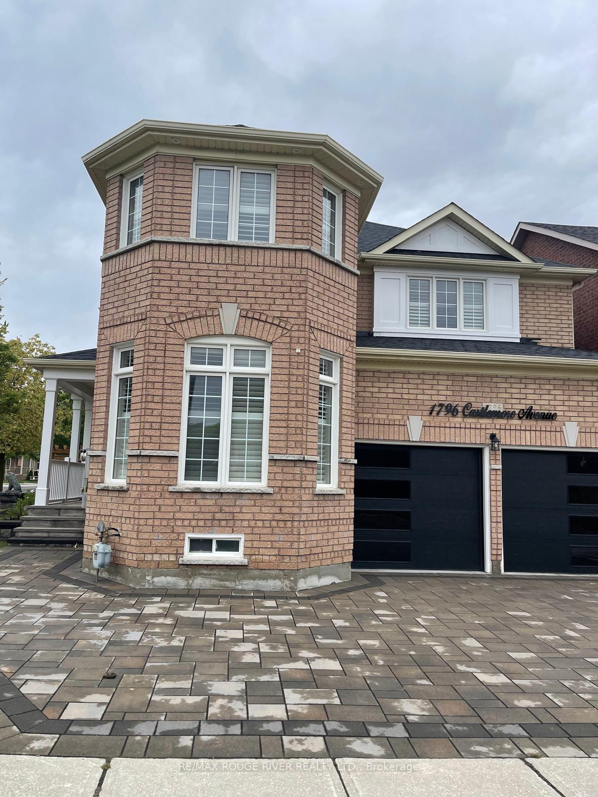 Photo 3 of 1796 Castlemore Avenue, Markham, Greensborough — HOMEH