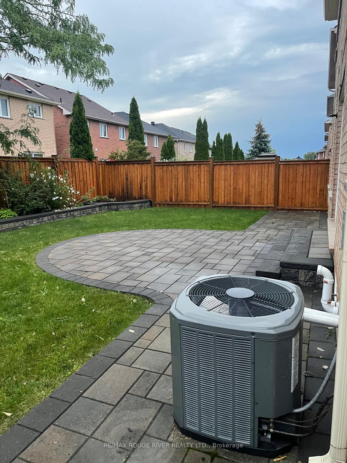 Photo 18 of 1796 Castlemore Avenue, Markham, Greensborough — HOMEH
