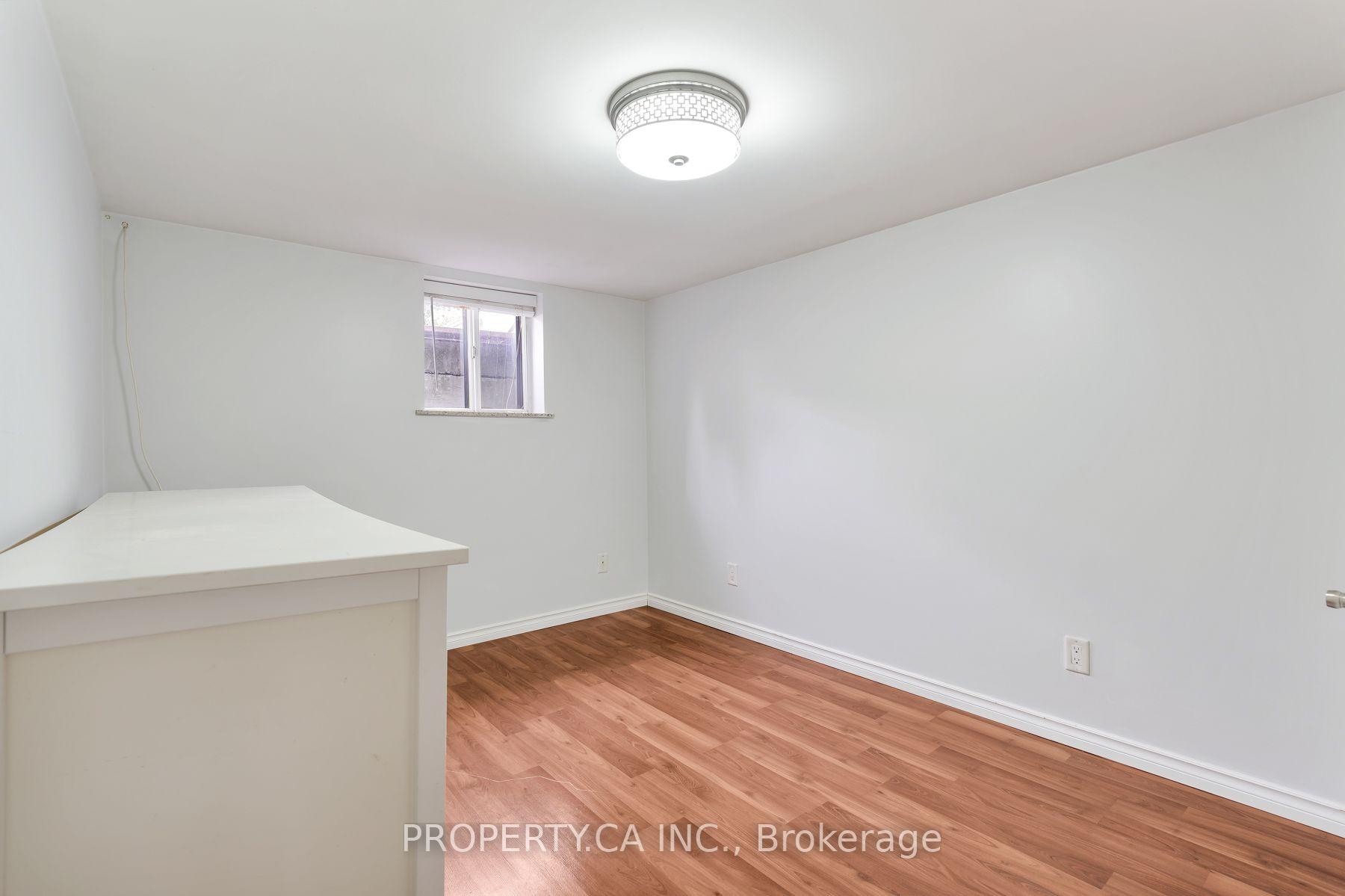 Photo 24 of 573 Northcliffe Boulevard, Toronto, Oakwood Village — HOMEH
