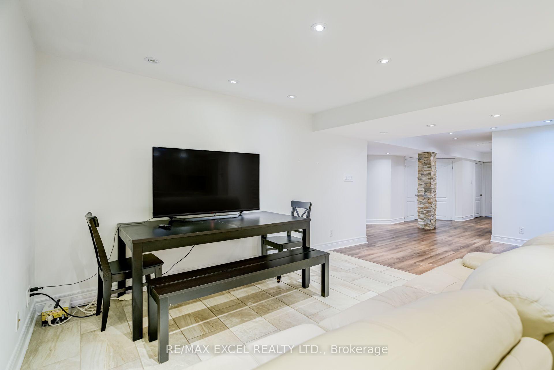 Photo 8 of Unit Bsmt, 79 Ampezzo Avenue, Vaughan, Vellore Village — HOMEH