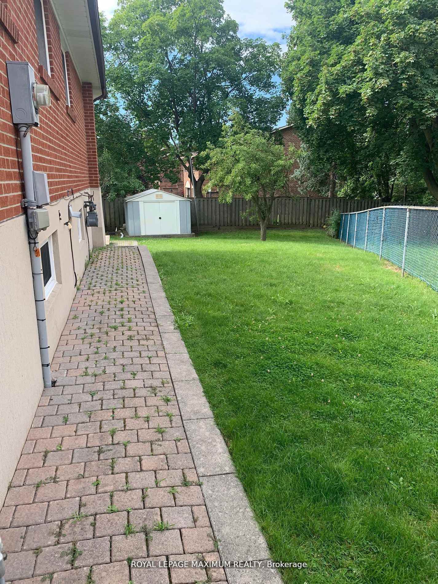 Photo 17 of 155 Rainbow Drive, Vaughan, West Woodbridge — HOMEH