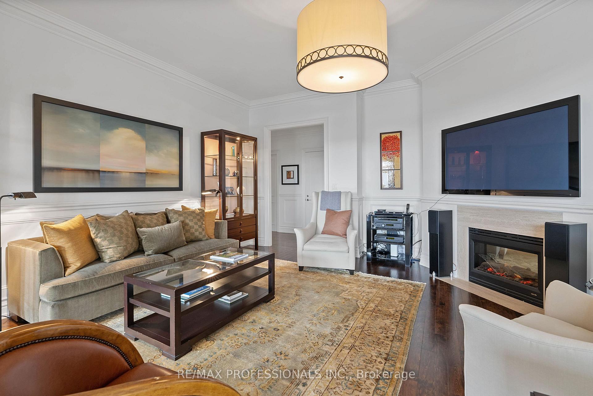 Photo 16 of Unit SUBPH3, 99 Avenue Road, Toronto, The Annex — HOMEH