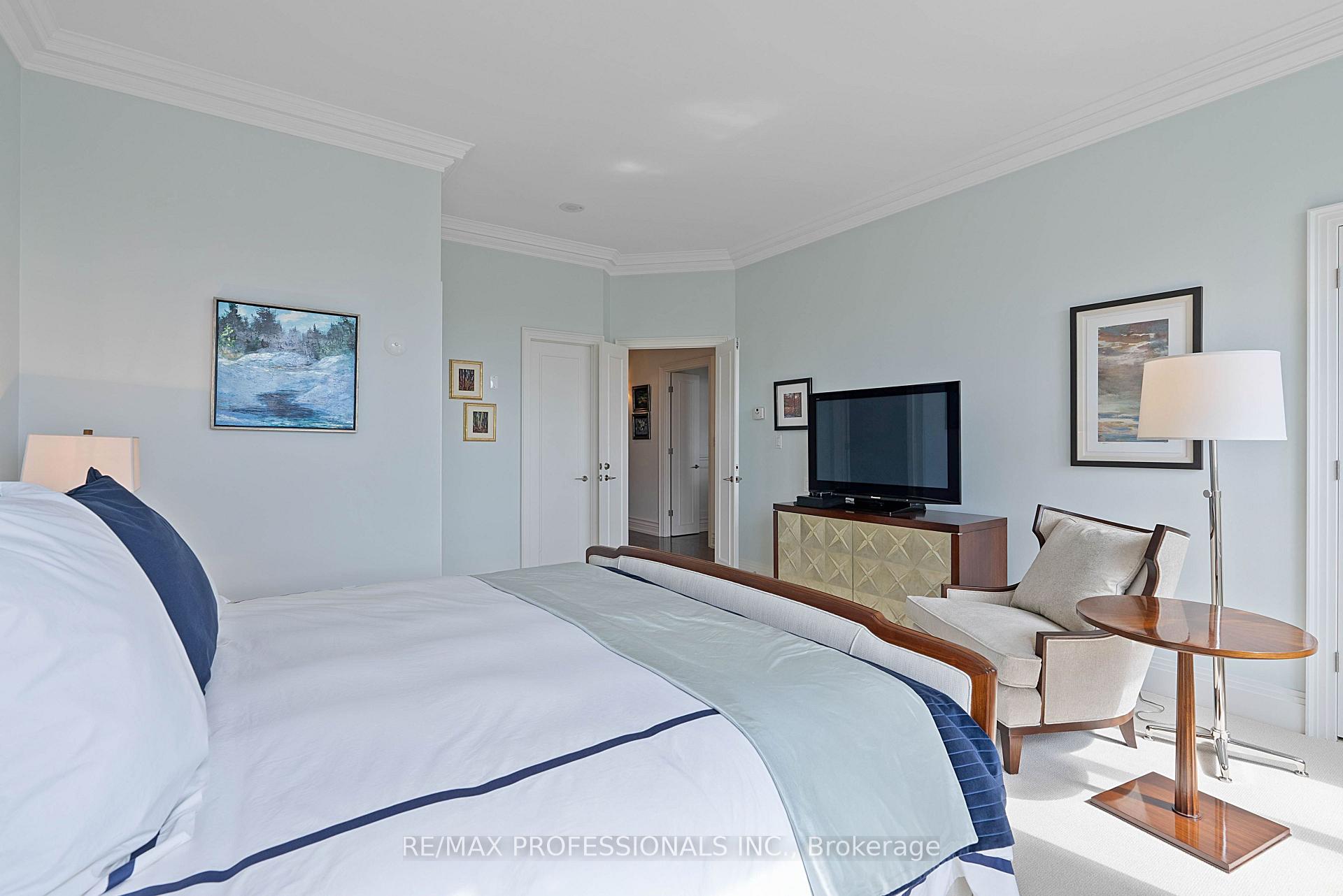 Photo 36 of Unit SUBPH3, 99 Avenue Road, Toronto, The Annex — HOMEH