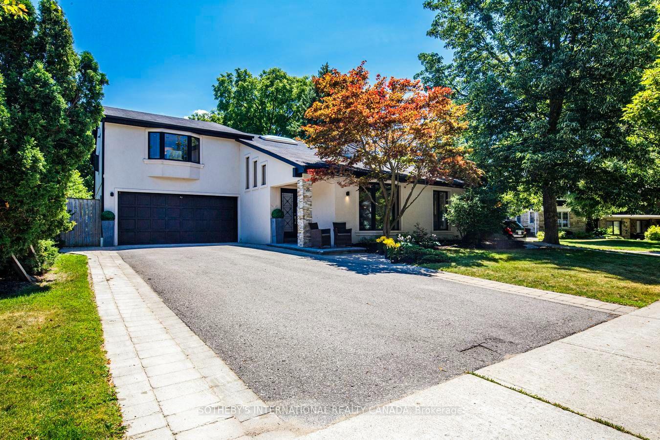 Photo 4 of 21 Denver Crescent, North York, Henry Farm — HOMEH
