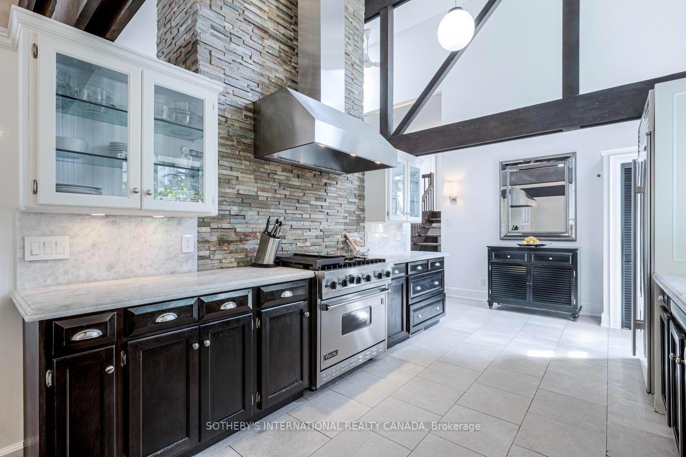Photo 13 of 21 Denver Crescent, North York, Henry Farm — HOMEH