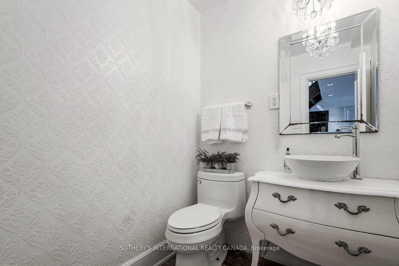 Photo 20 of 21 Denver Crescent, North York, Henry Farm — HOMEH
