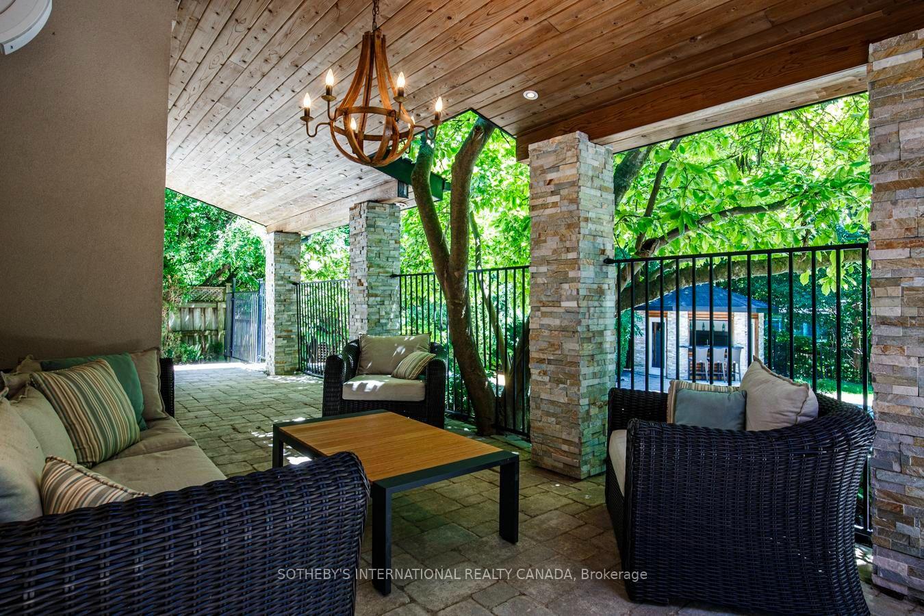 Photo 32 of 21 Denver Crescent, North York, Henry Farm — HOMEH