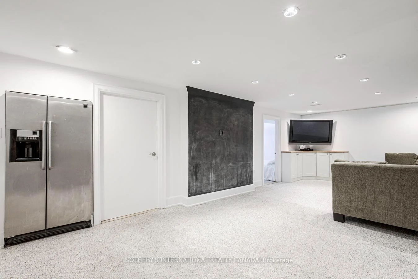 Photo 33 of 21 Denver Crescent, North York, Henry Farm — HOMEH