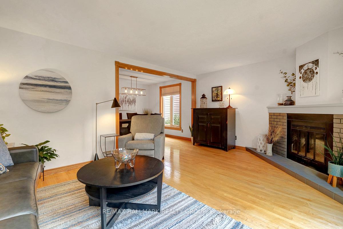 Photo 6 of 30 Melville Drive, Ottawa, Barrhaven - Pheasant Run — HOMEH