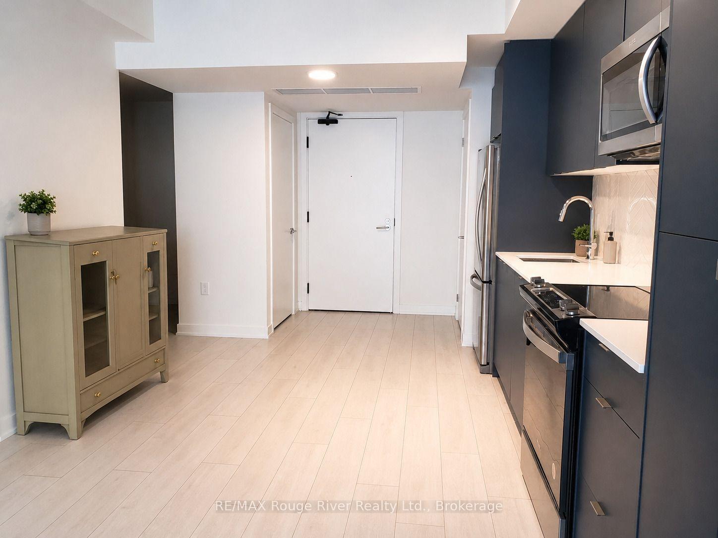 Photo 2 of Unit 439, 1614 Charles Street, Whitby, Port Whitby — HOMEH