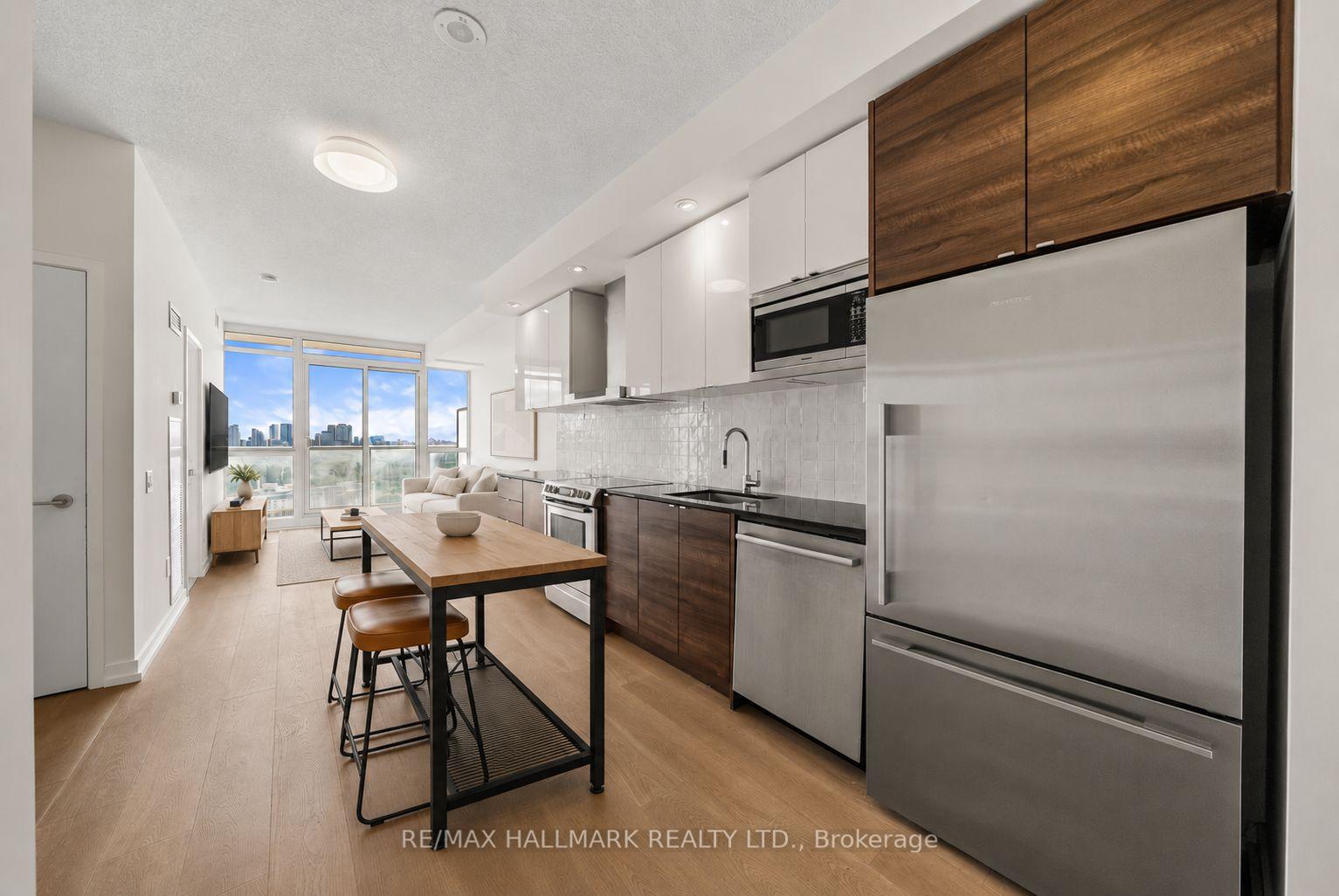 Photo 1 of Unit 3102, 121 McMahon Drive, North York, Bayview Village — HOMEH