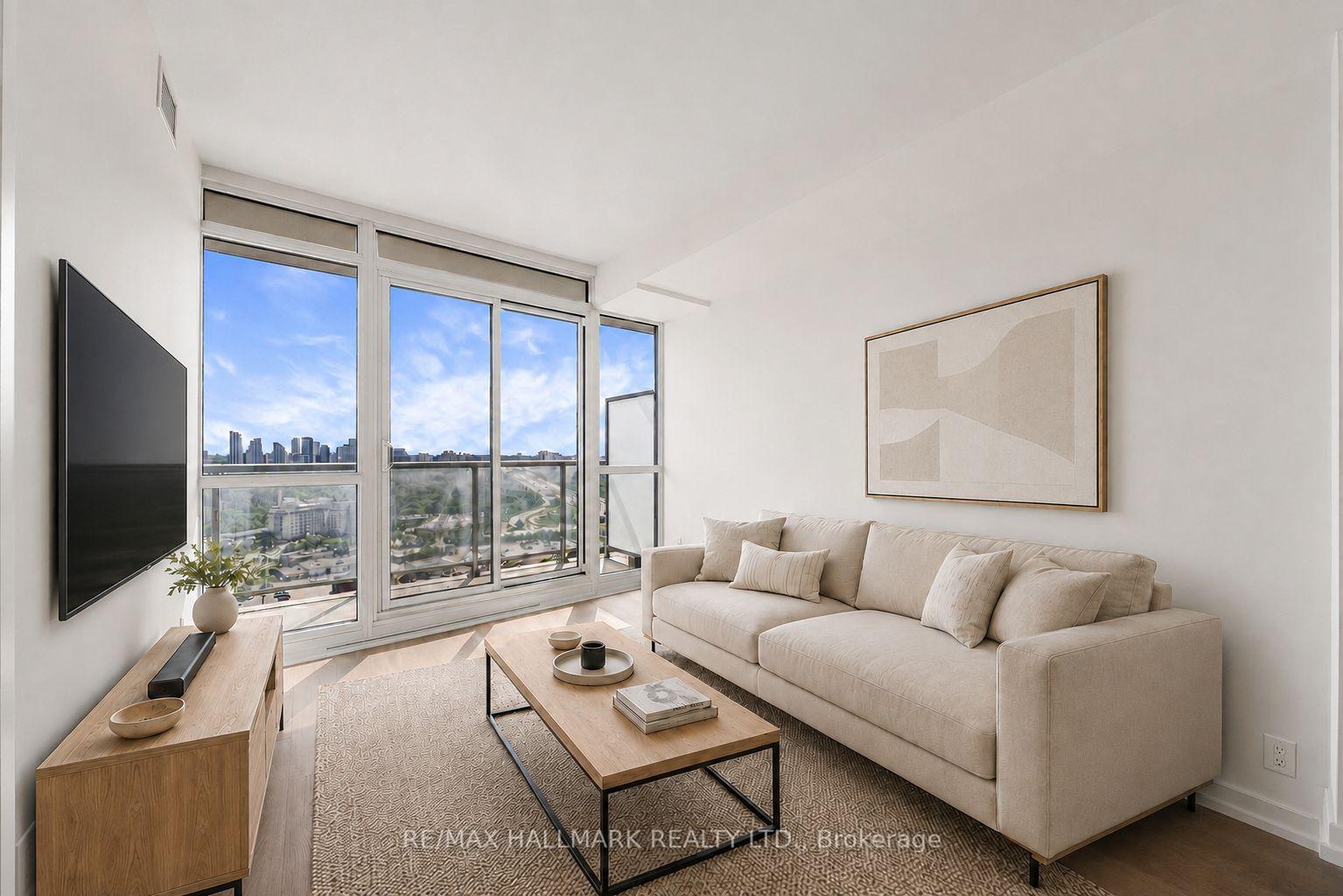 Photo 6 of Unit 3102, 121 McMahon Drive, North York, Bayview Village — HOMEH