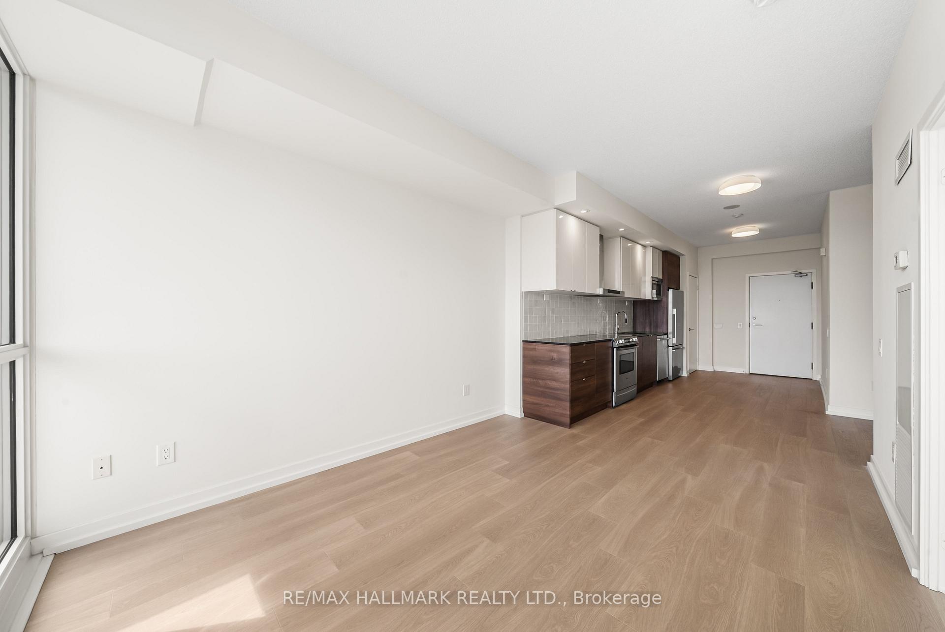 Photo 8 of Unit 3102, 121 McMahon Drive, North York, Bayview Village — HOMEH
