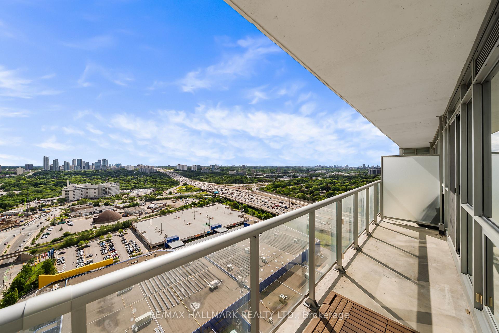 Photo 19 of Unit 3102, 121 McMahon Drive, North York, Bayview Village — HOMEH