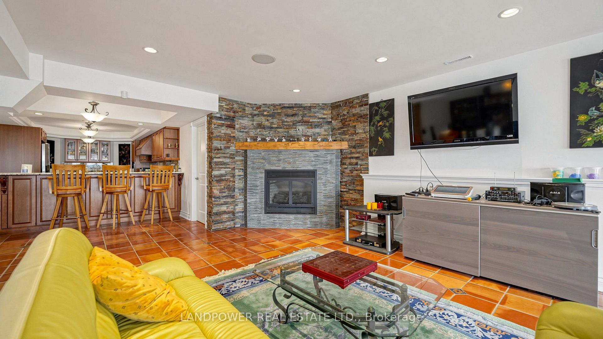 Photo 31 of 104 Cawkers Cove Road, Scugog, Port Perry — HOMEH