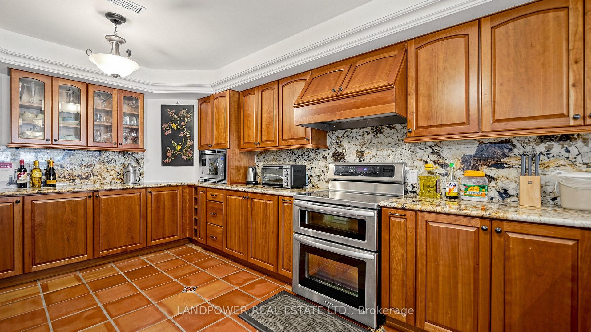 Photo 34 of 104 Cawkers Cove Road, Scugog, Port Perry — HOMEH