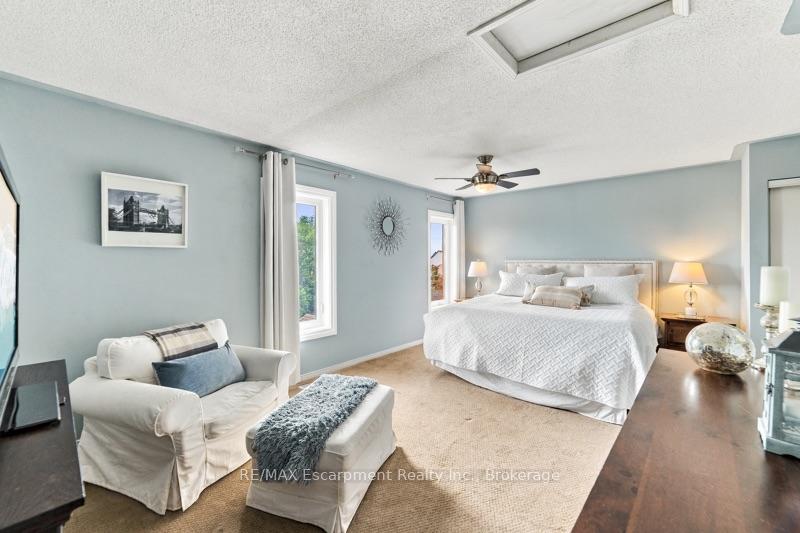 Photo 23 of 272 Glenashton Drive, Oakville, River Oaks — HOMEH