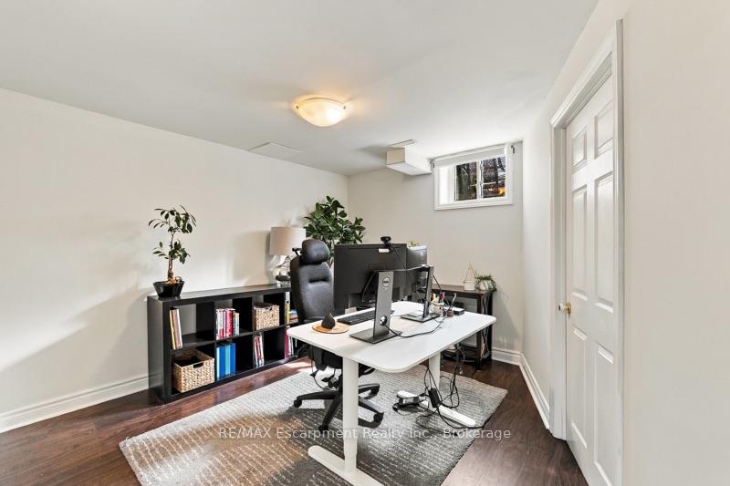 Photo 29 of 272 Glenashton Drive, Oakville, River Oaks — HOMEH
