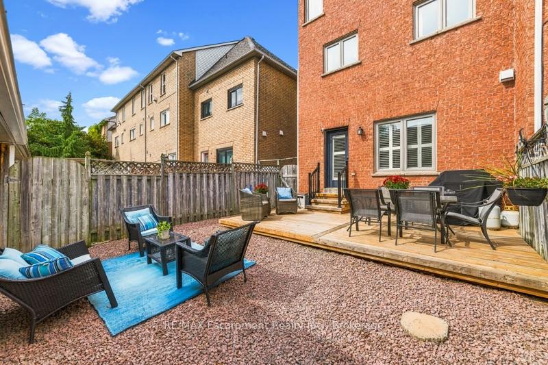 Photo 32 of 272 Glenashton Drive, Oakville, River Oaks — HOMEH