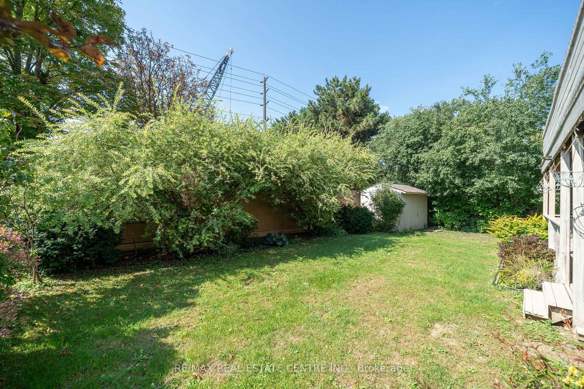 Photo 93 of 44 Madelaine Crescent, Brampton, Central Park — HOMEH