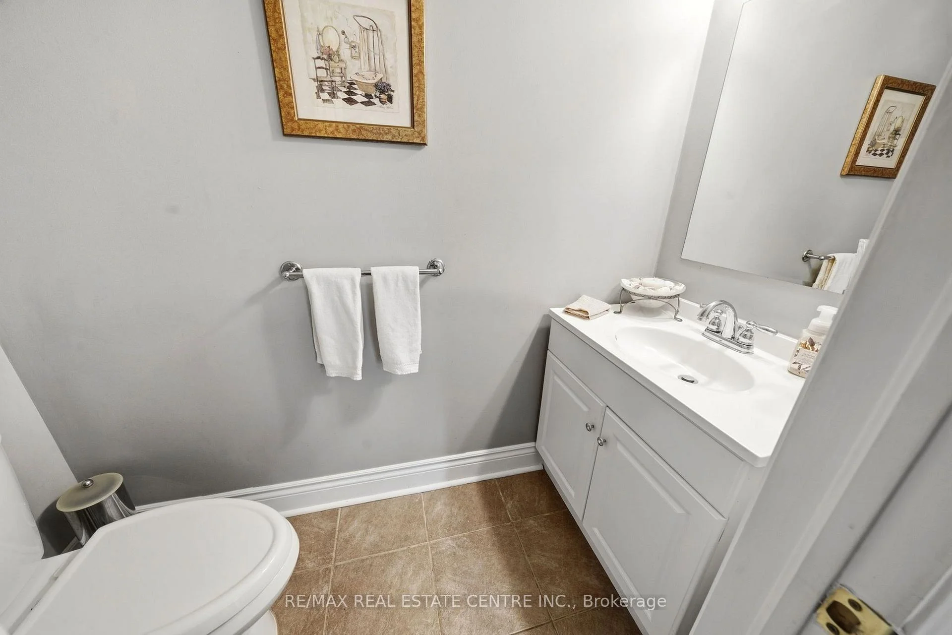 Photo 82 of 44 Madelaine Crescent, Brampton, Central Park — HOMEH