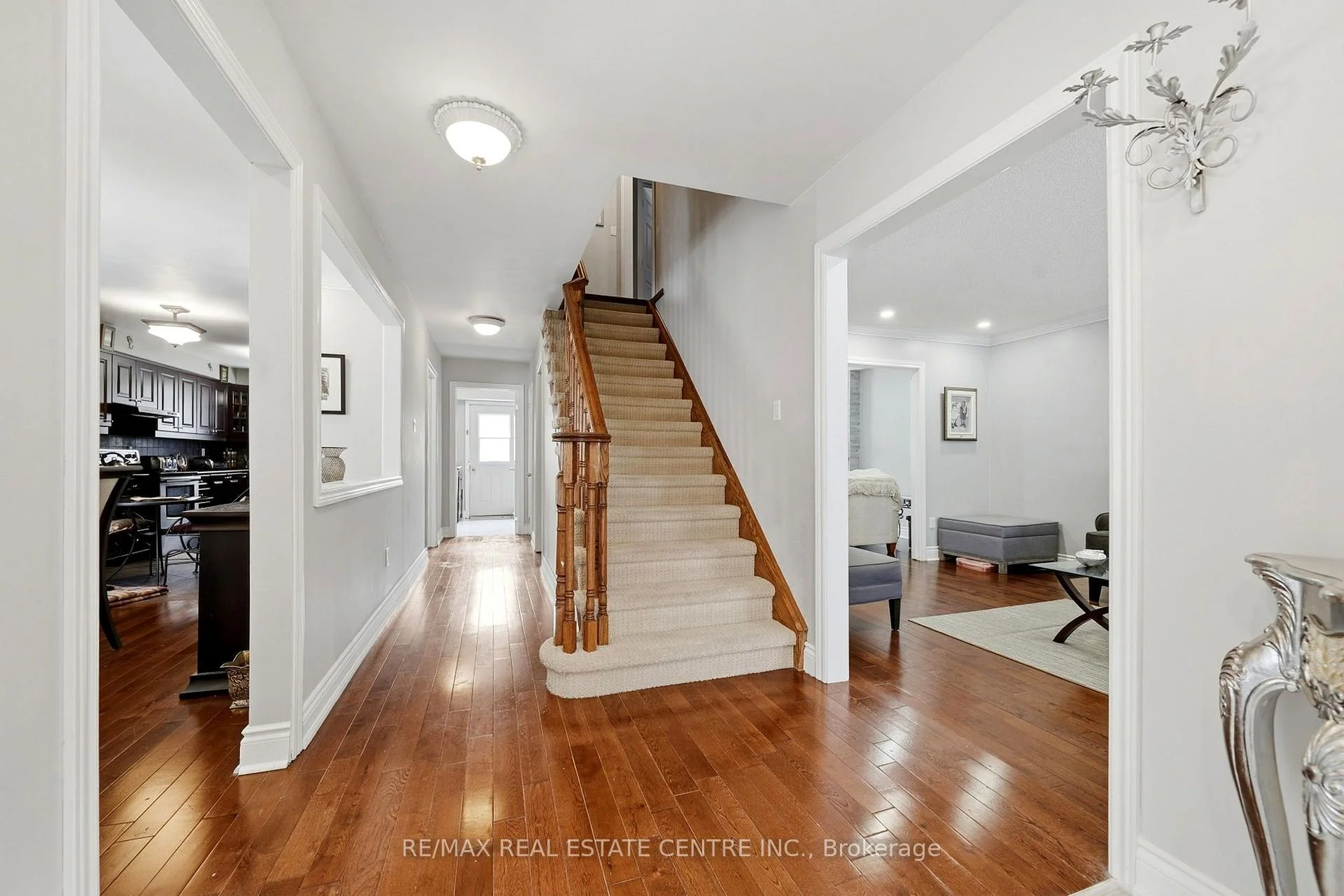 Photo 84 of 44 Madelaine Crescent, Brampton, Central Park — HOMEH
