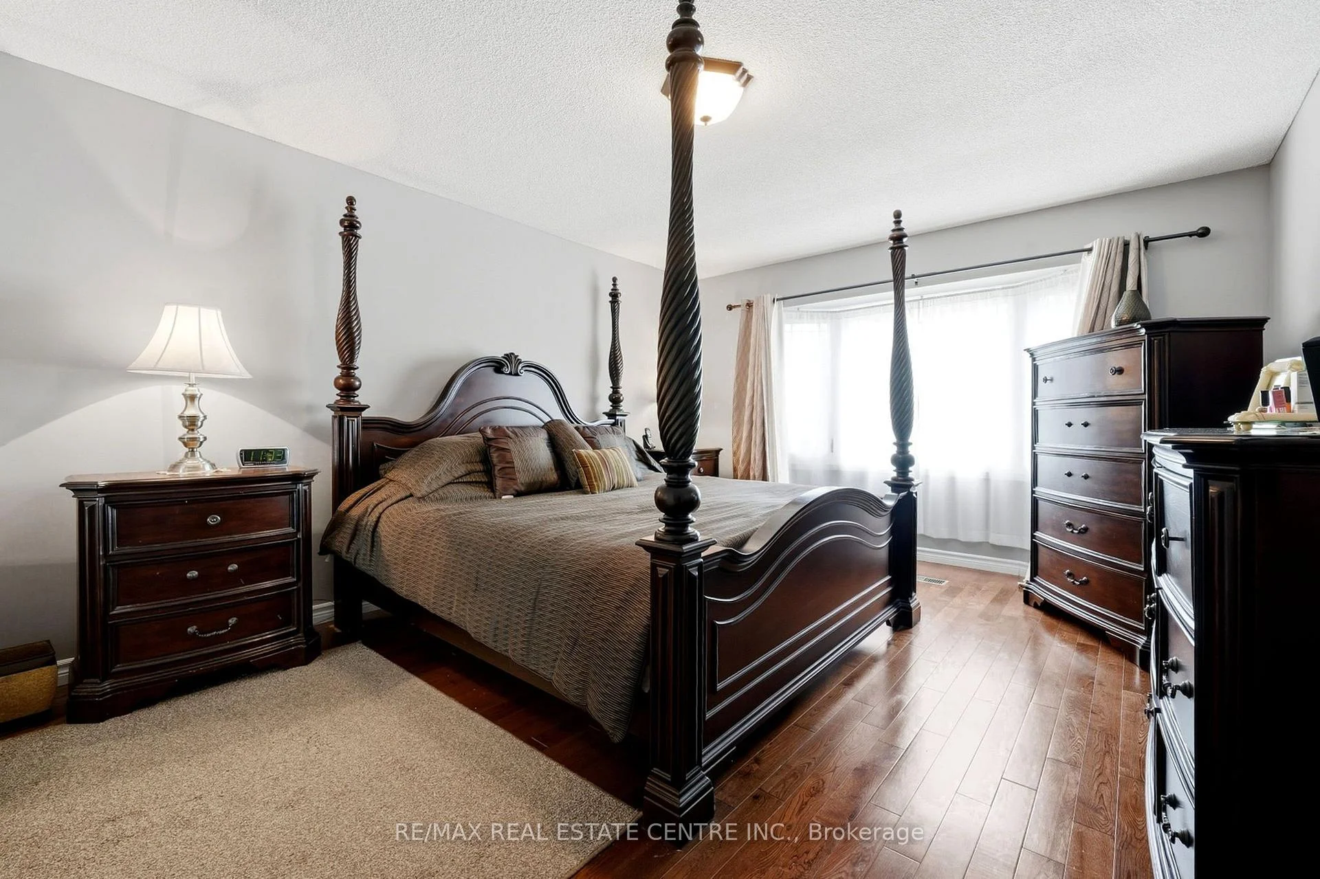 Photo 86 of 44 Madelaine Crescent, Brampton, Central Park — HOMEH