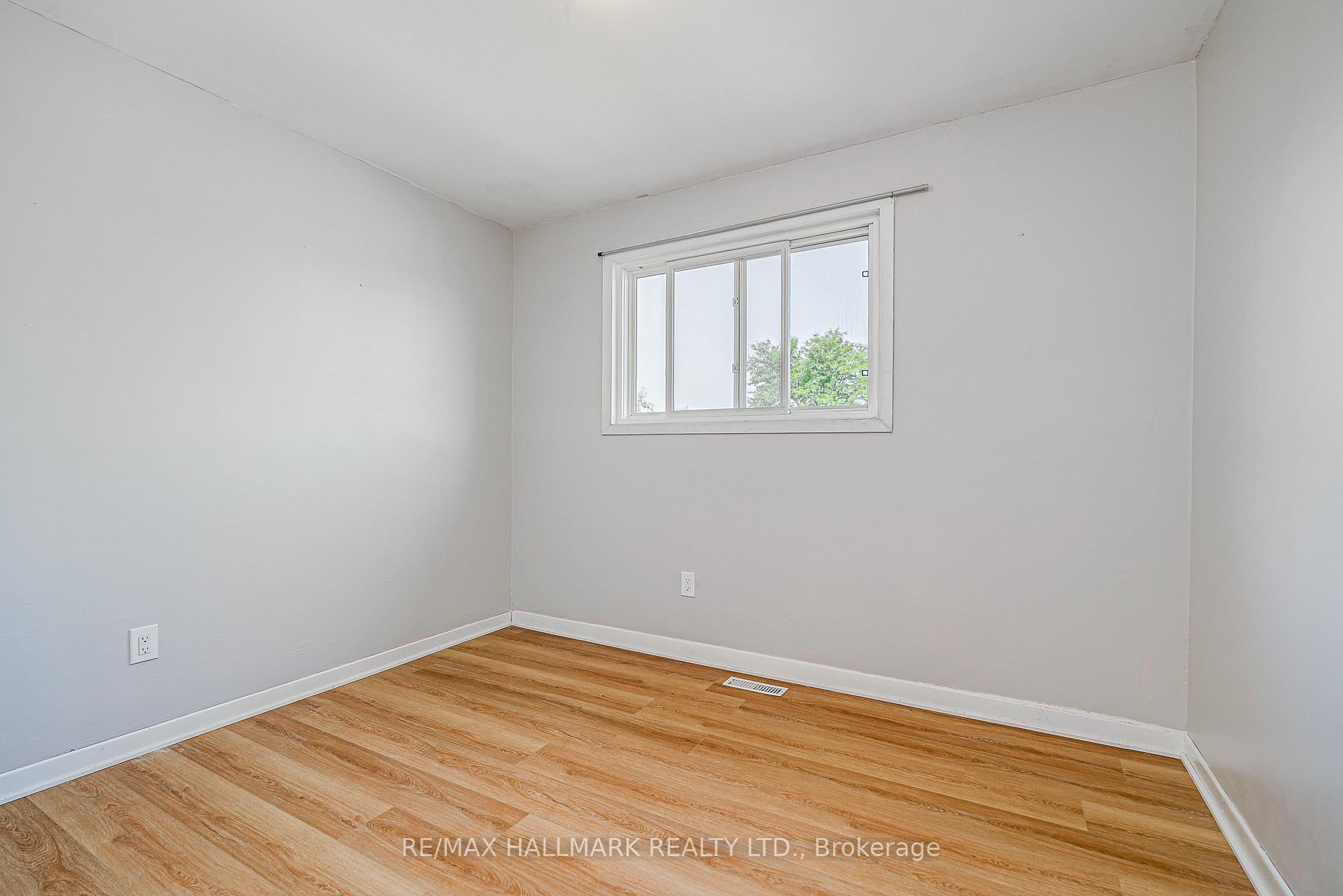 Photo 12 of 27 Keyworth Trail, Scarborough, Agincourt South-Malvern West — HOMEH