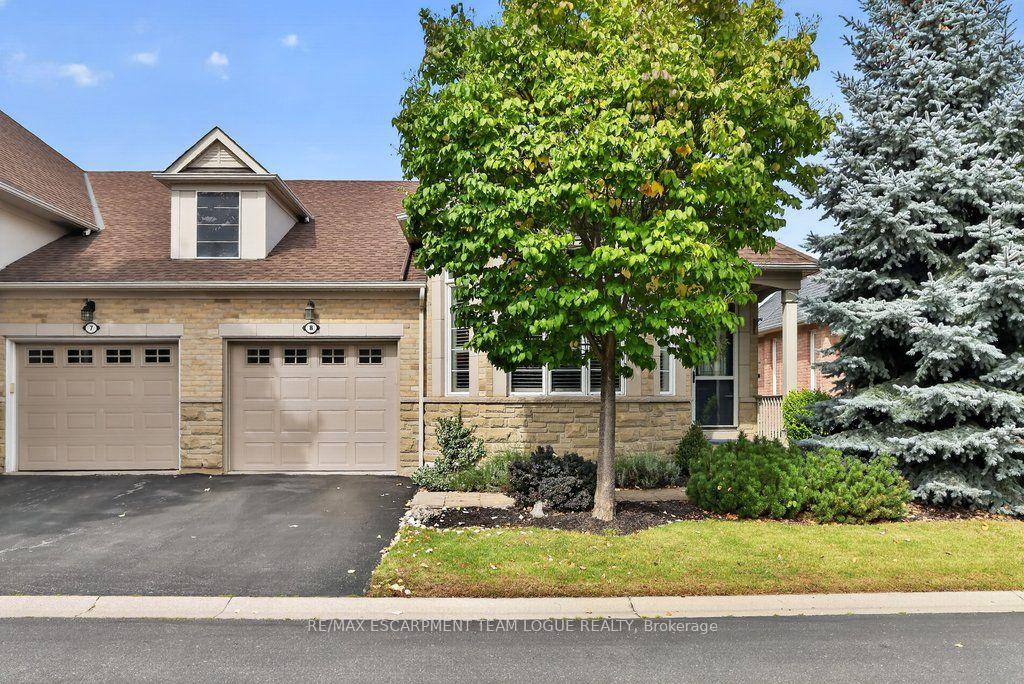 Photo 1 of Unit 8, 4400 Millcroft Park Drive, Burlington, Rose — HOMEH