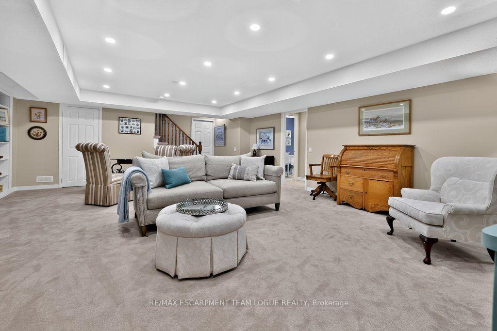 Photo 31 of Unit 8, 4400 Millcroft Park Drive, Burlington, Rose — HOMEH