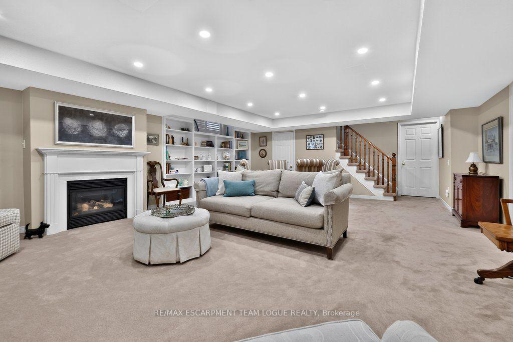 Photo 32 of Unit 8, 4400 Millcroft Park Drive, Burlington, Rose — HOMEH