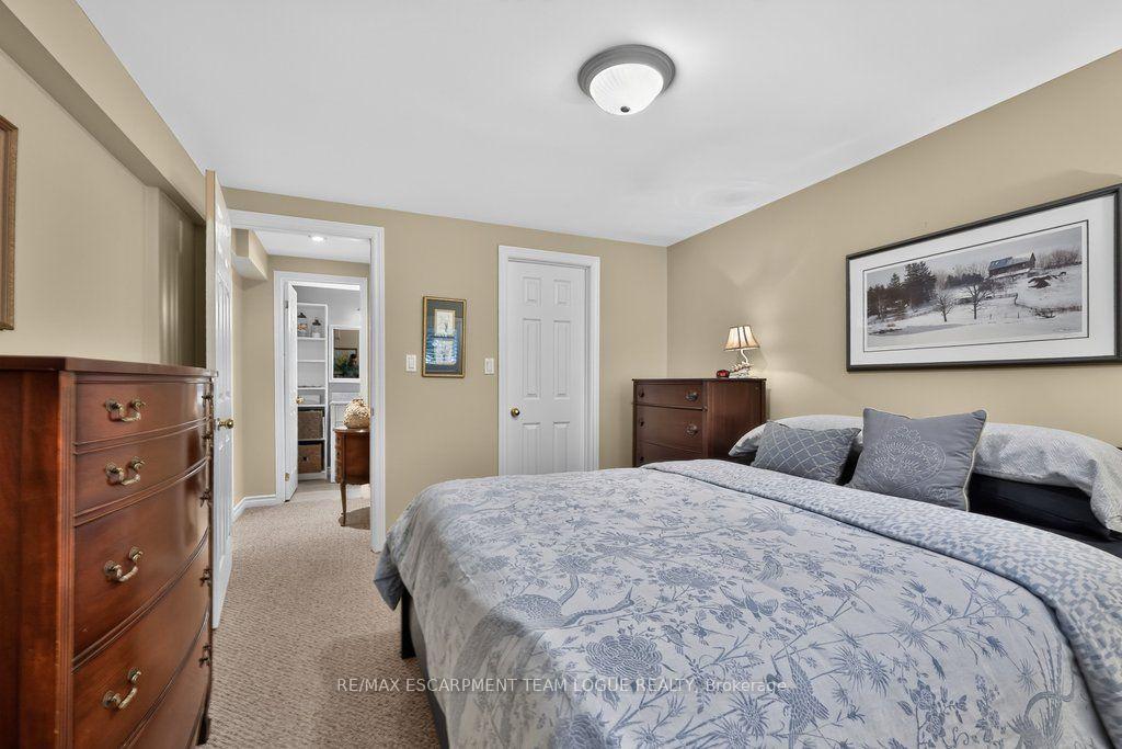 Photo 35 of Unit 8, 4400 Millcroft Park Drive, Burlington, Rose — HOMEH