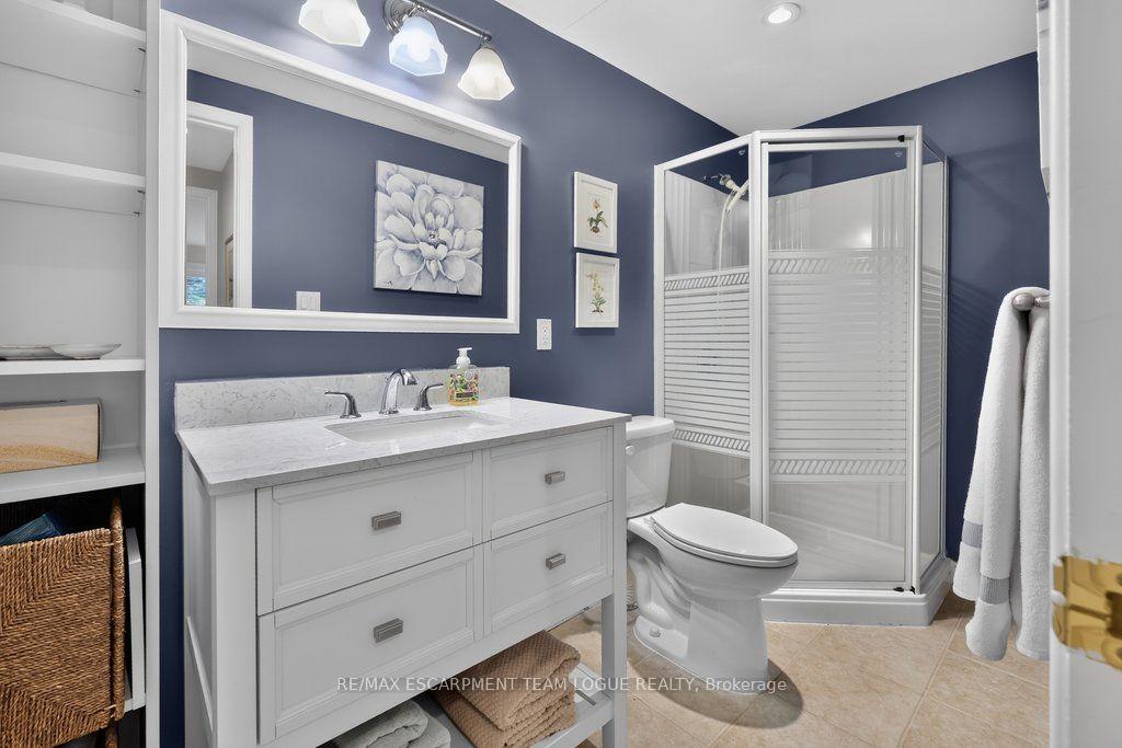 Photo 36 of Unit 8, 4400 Millcroft Park Drive, Burlington, Rose — HOMEH