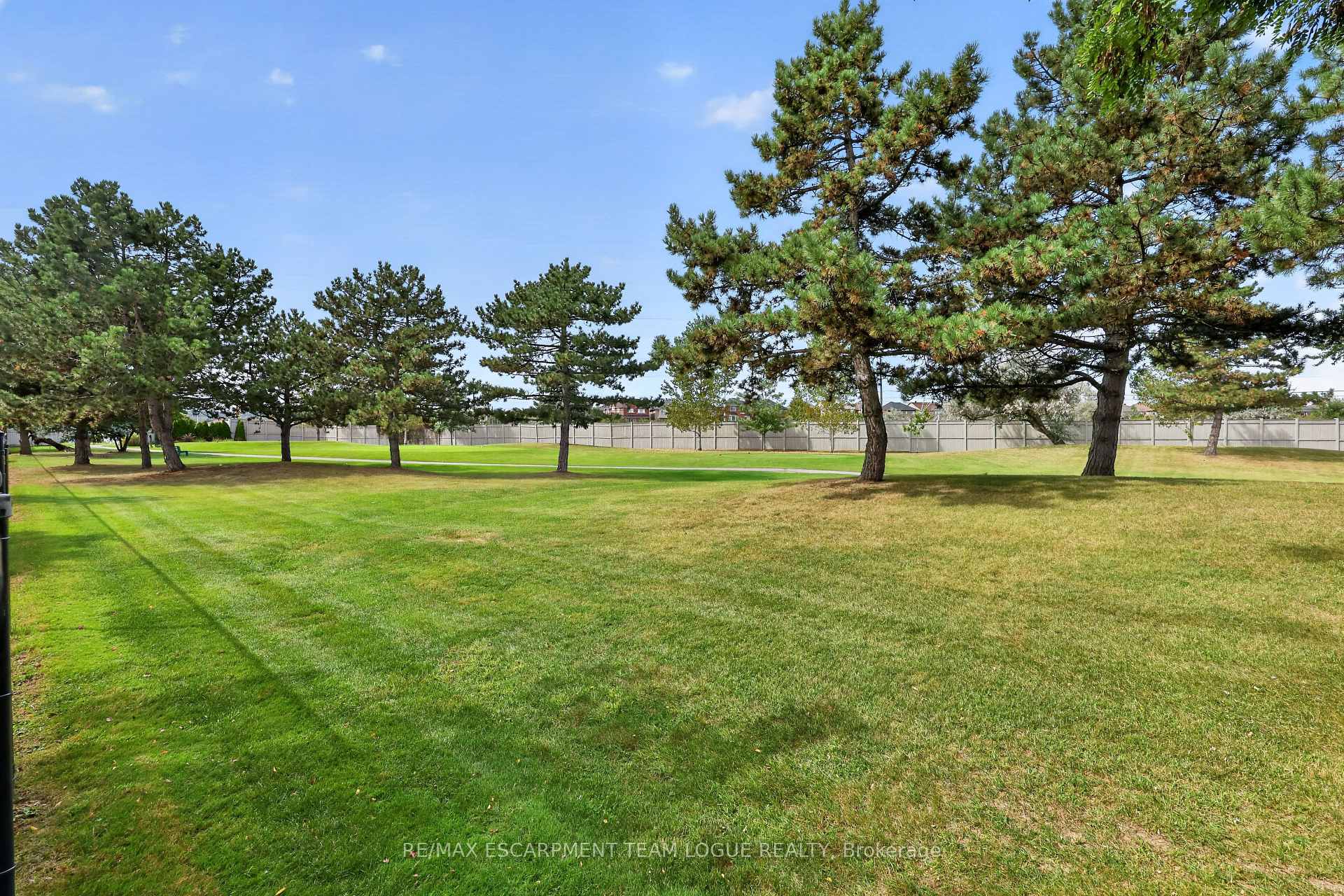Photo 42 of Unit 8, 4400 Millcroft Park Drive, Burlington, Rose — HOMEH
