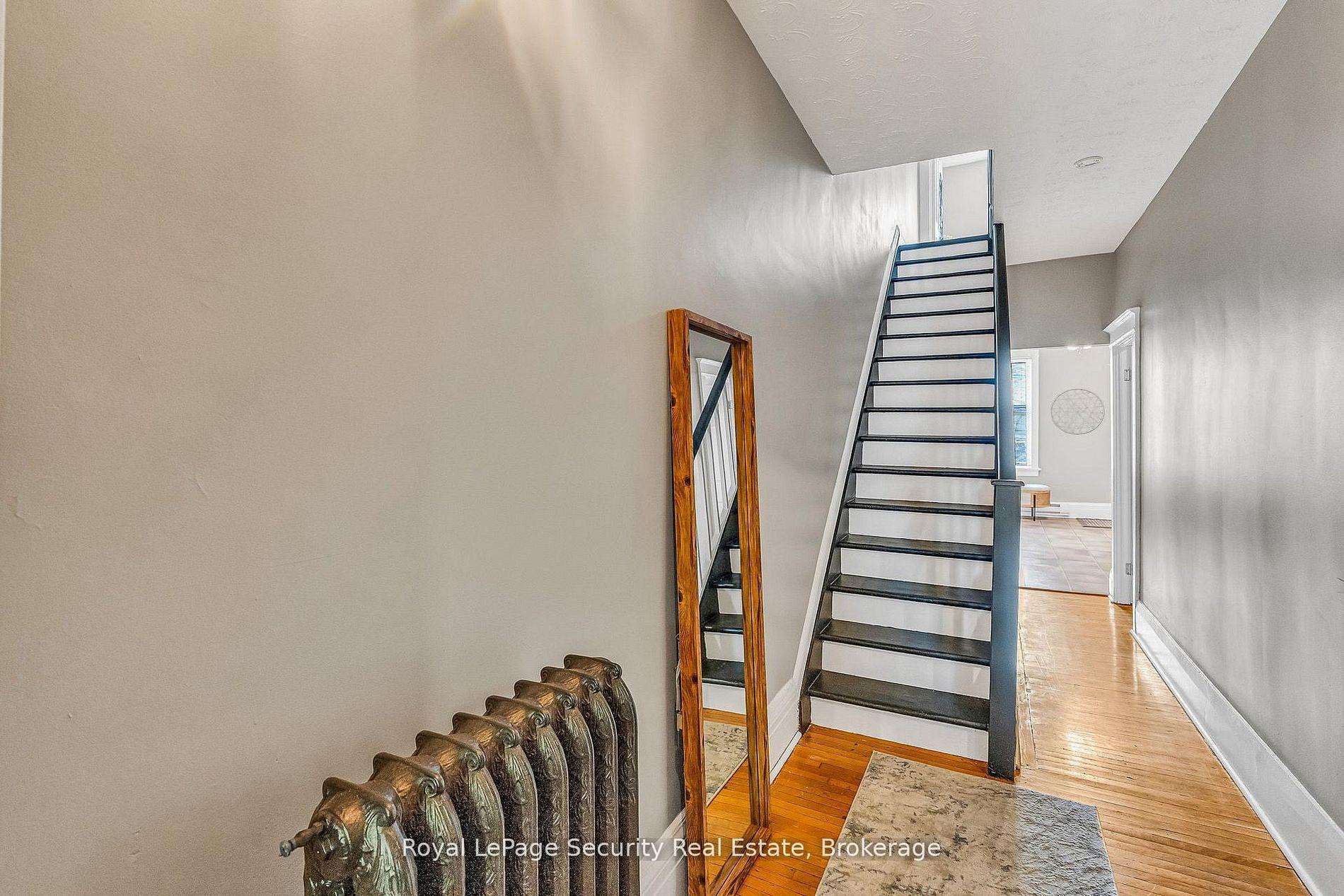 Photo 5 of 667 Ossington Avenue, Toronto, Palmerston-Little Italy — HOMEH