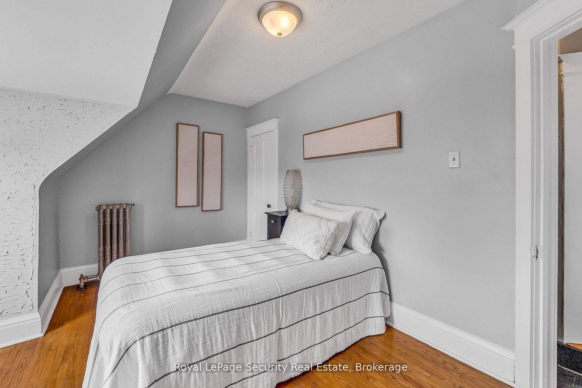 Photo 31 of 667 Ossington Avenue, Toronto, Palmerston-Little Italy — HOMEH