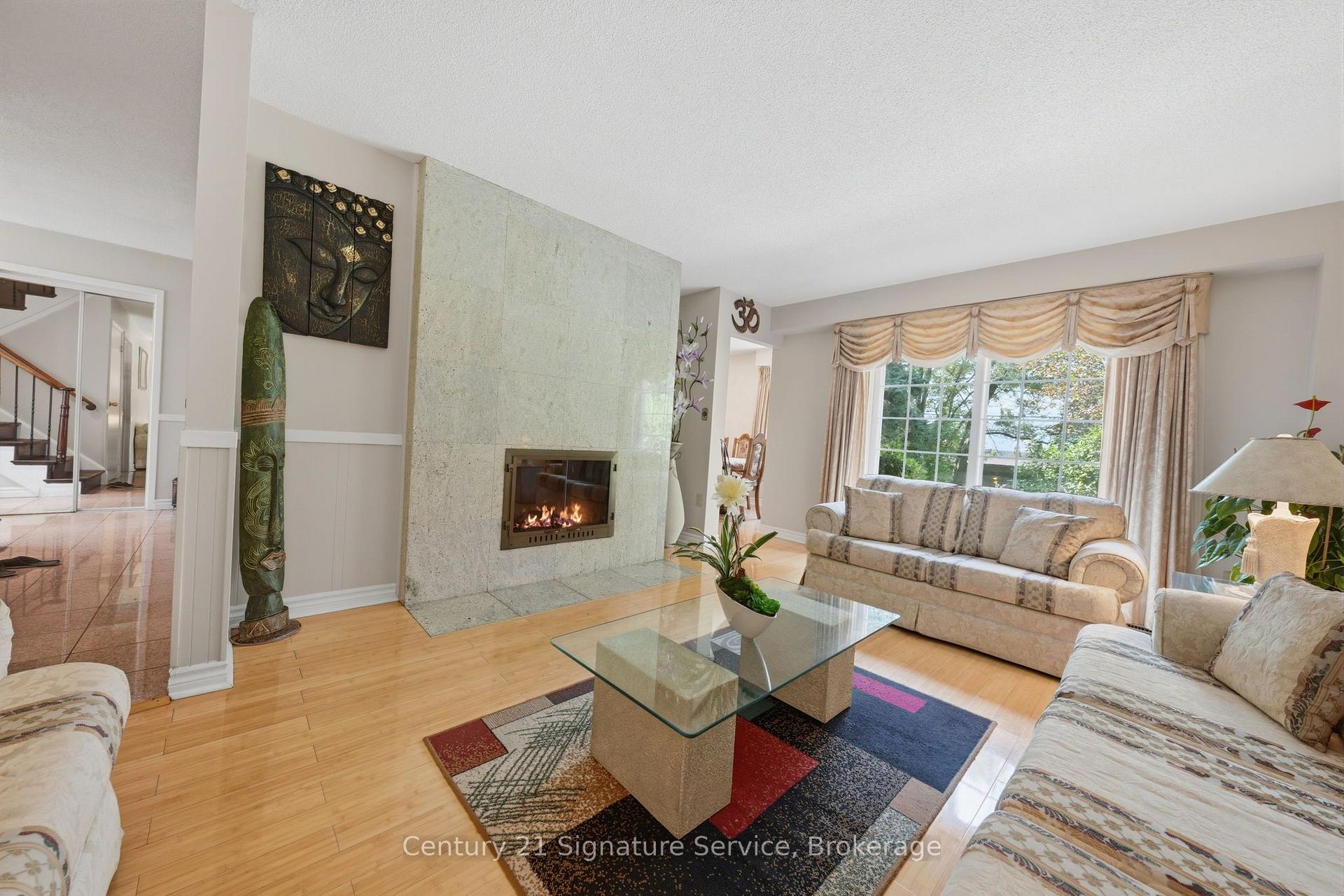 Photo 8 of 4265 Tea Garden Circle, Mississauga, Creditview — HOMEH