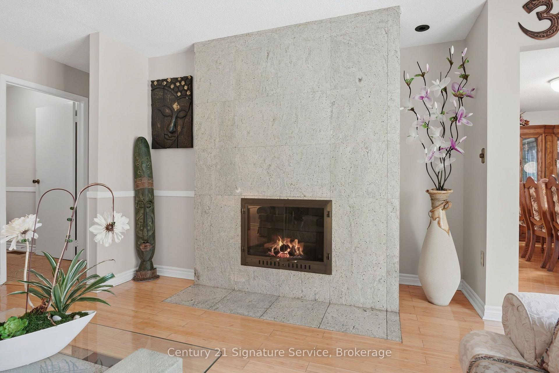 Photo 10 of 4265 Tea Garden Circle, Mississauga, Creditview — HOMEH